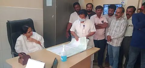 13 anr mla parisheelane (1)