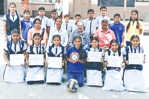 1st in girls volleyball category