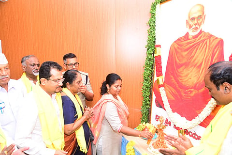 ಬ್ರಹ್ಮ ಶ್ರೀ ನಾರಾಯಣ ಗುರುಗಳ ಆದರ್ಶ ಪಾಲಿಸಿ :ಕೆ.ಟಿ.ಶಾಂತಲಾ