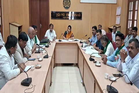 7ckm1-task meeting lead