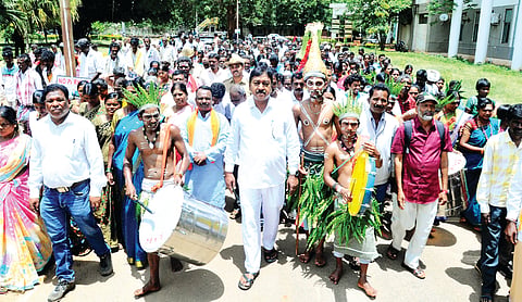 9raaju1.