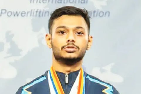Adarsh gold medal