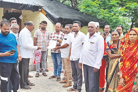 Appeal demanding road repair