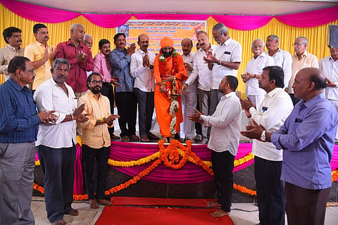 DVG-THOGATAVEERA-2.jpg