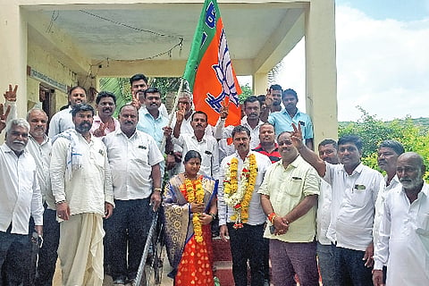Dadanatti Gramam to support BJP