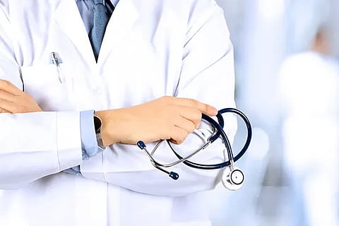 Doctor (2)