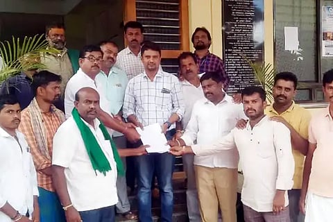FARMER PROTEST IN SAVANUR