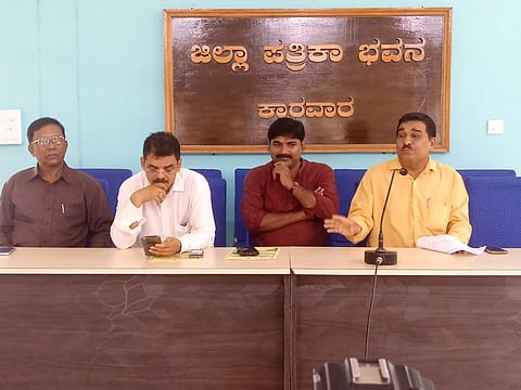 Free camp press meet