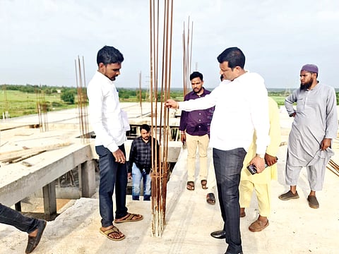 Humnabad 1