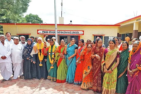 Kai-Kamala Party supporters clash in Tamba