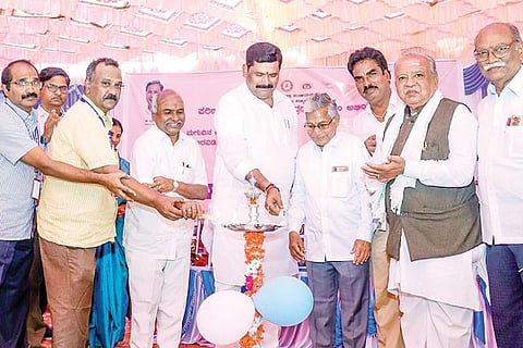Karatagi Launch of Indradhanush Lasika Abhiyan