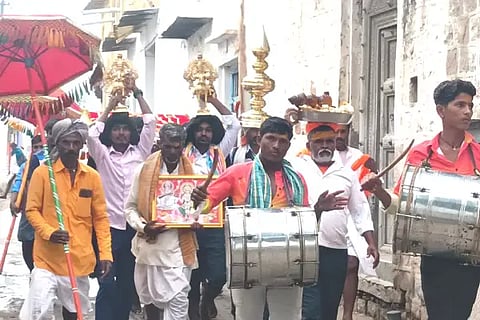 Karidevaru, Kanchina Murthy, Nalatwad, Kalashotsava,