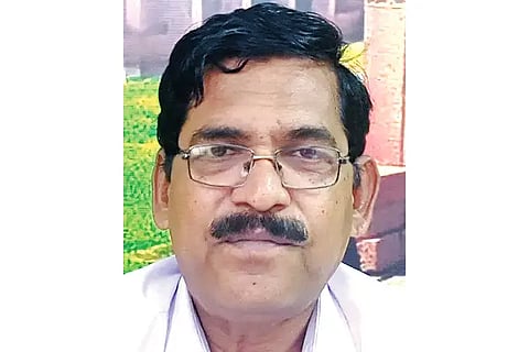 M Nasiruddin dayet