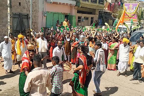 Basaveshwar fair, Kumbha procession, Muddebihala,