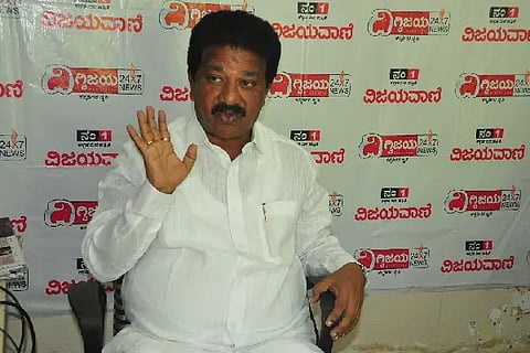 MLA 2 RAGHUMURTHY