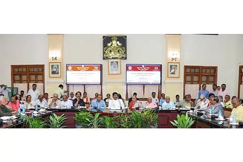 Minister Tangadagi meeting