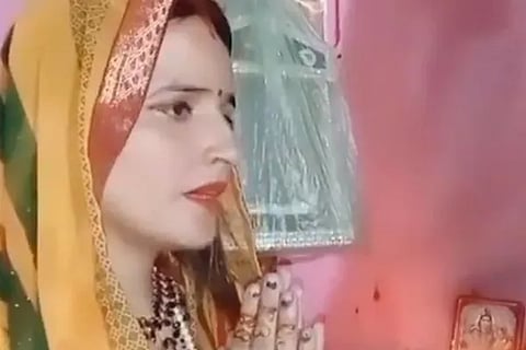 Pak Woman Fasting For Successful Landing Of Chandrayaan
