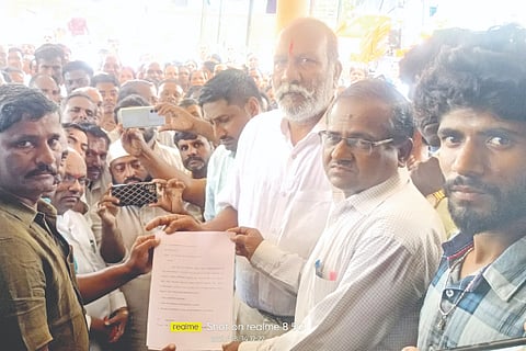 Papange besieged to condemn GPS delay of shelter homes