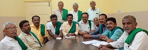 Rmgm-Ph-001-Raitha Sanga Hasiru Sene-Pressmeet News I B -Ramanagara Photo-8-8-23