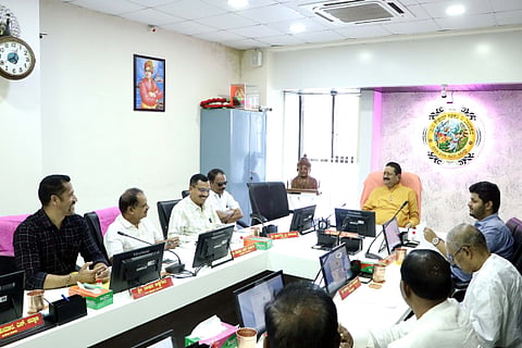 Sec. Annual General Meeting on 3