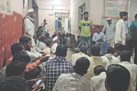 Villagers protest against distribution of ration by officials