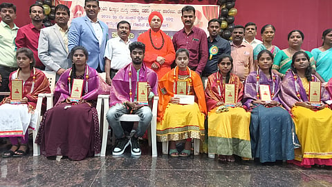 chn aug 26 prathiba puraskara (1)
