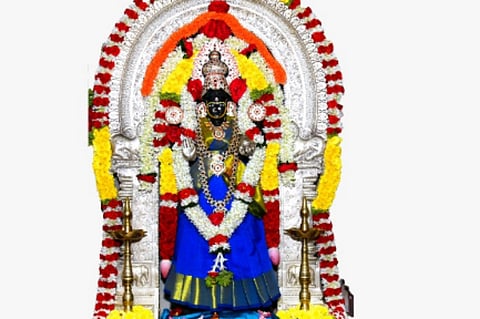 dvg-kanyaka-parameshwari-04.jpg