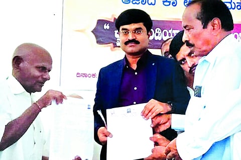 dvg-manavi-aug-8.jpg