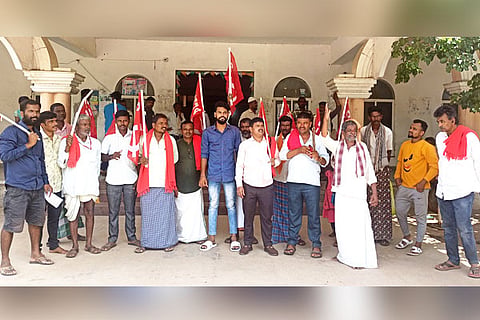 harapanahalli formars protest