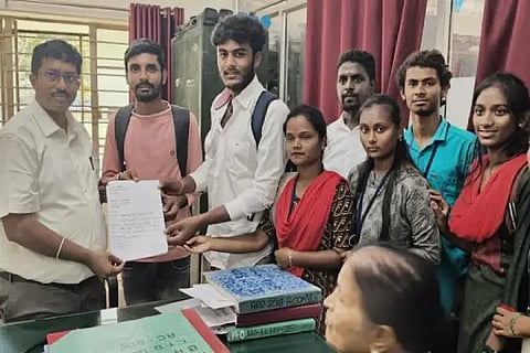 manavi