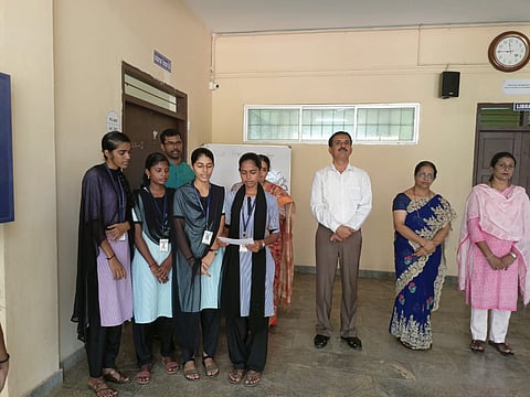 mng--24 Aug Kavoor college