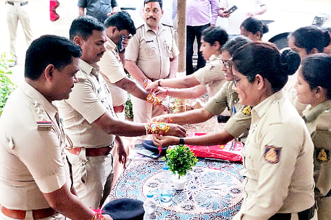 rakhi