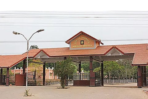 univ
