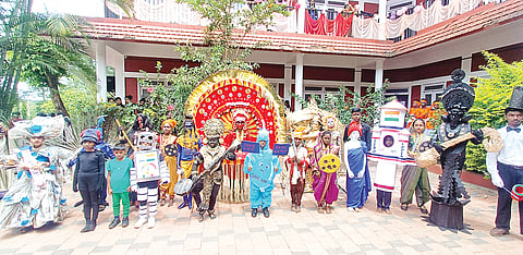 ಚಿತ್ರ 14ಎಸ್ ಡಿ ಪಿ 01