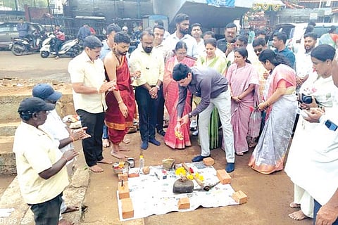1 Manju 8