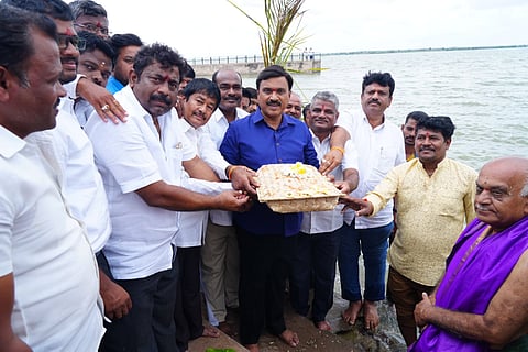 Hirehalla-Bagina-janardhana reddy