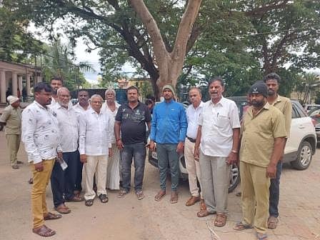 Leaders of Safayi Karmachari