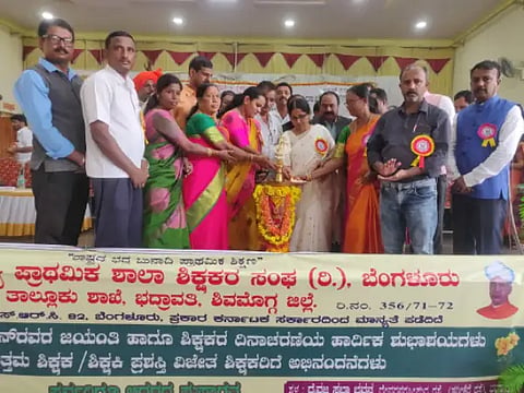 5bdvt1