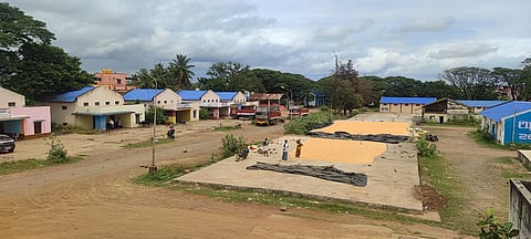 APMC MARKET KALGHTGI