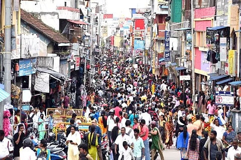 Crowded in Gandhibazar market