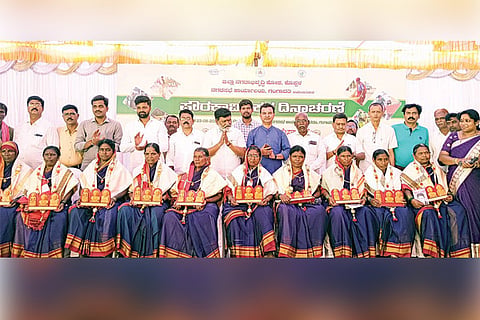 Gangavathi Civil Workers Day