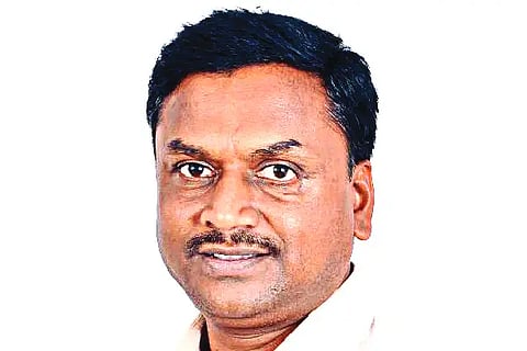HB RAVIKUMAR hsd vakila