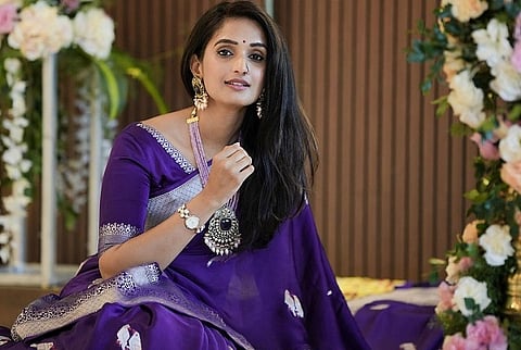 Kavya Shasthri (3)