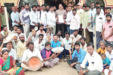 MANAVI