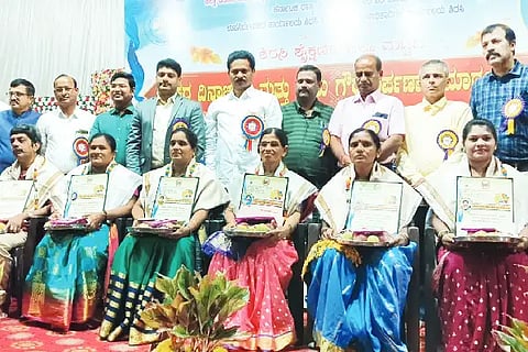 MLA Bhimana Nayaka Teacher's Day