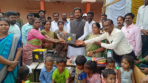 Distribute sports equipment