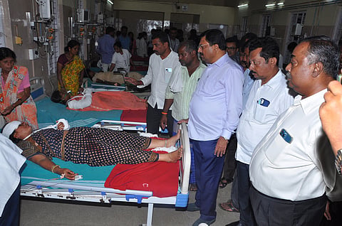 MLA PM Narendraswamy visits Mims Hospital