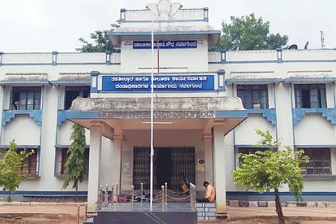 Navalagund Tahasildar Office