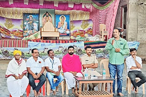 On the 11th, Nuyapitahadheesh Allama Prabhudeva's fair
