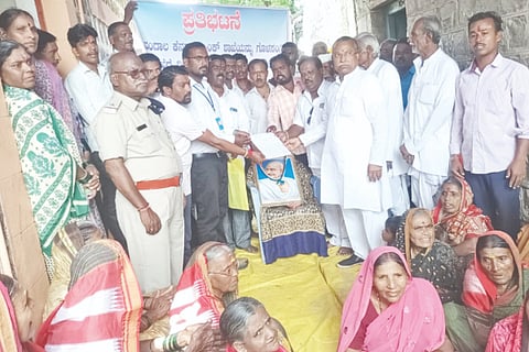 Opposition to Canara Bank branch merger